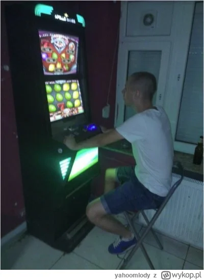 yahoomlody - I jak tam wychodki rafon poleciał na Maltę tak o od buta gościu grać na ...