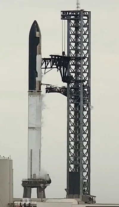 nawon - Starship zamrożony w statek przemieniony

#spacex