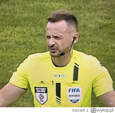 Emcis8 - Kiedy w TV leci p--------w

#mecz