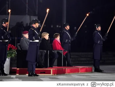 xKaminskipatryk - @thorgoth: Chodzenie z pochodniami jest beee, chyba że to robi wspó...