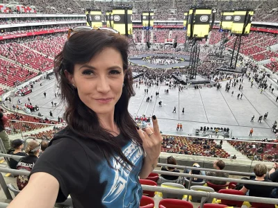 CrazyZdzich - @CheSlaw: @Elberus To nie jest czepianie się kto jakiej muzyki słucha, ...