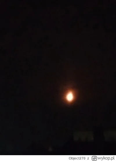 Object270 - #kosmici #ufo #uap co to strasznie duże i pomarańczowe? Księżyc?