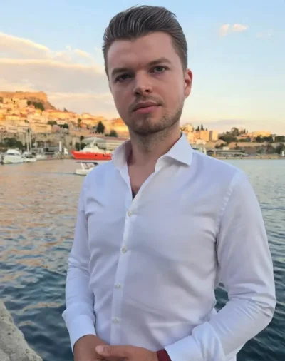 SebaWayneFAS - #famemma Jestem w szczęśliwym związku z ukrainką. Maluje ładne obrazy