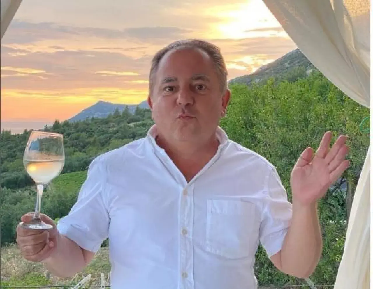 Fotos324 - #rolnikszukazony 

Czas wywołać ją... jedyna.. niepowtarzalną... księżnicz...