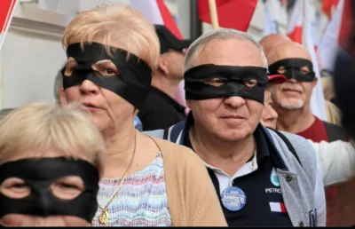 ezoterycznyhedonizm - @wojst: Jeszcze sobie szmaty na łby pozakładali żeby ich nie ro...