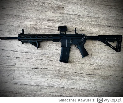 Smacznej_Kawusi - Aaa kupiłem sobie takiego bydlaka 
#ar15 #ar #bron 
Polecacie jakie...