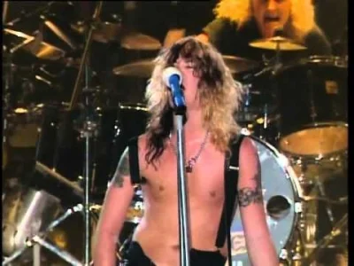 NevermindStudios - Guns N Roses feat. Duff McKagan - Attitude
#duffmckagan #rock #pun...