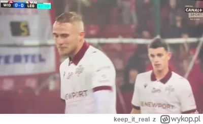keepitreal - #mecz #widzew "przestań k---a jęczeć" :D :D :D uwielbiam fornalczyka