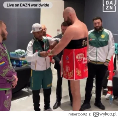 robert5502 - Angielski wojownik systemu Obelix ( ͡º ͜ʖ͡º)
#boks #heheszki