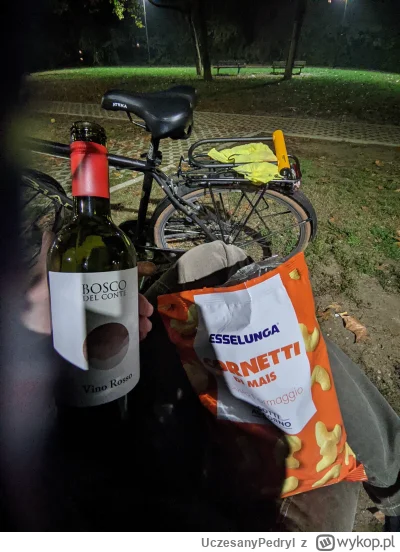 UczesanyPedryl - Dzisiejszy sobota wieczur sponsorujo cziperki i tanie czerwone wino,...