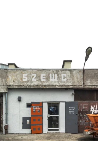 mkorsov - Może ktoś polecić jakiś zakład szewski we Wrocławiu?
Kiedyś był dobry szewc...