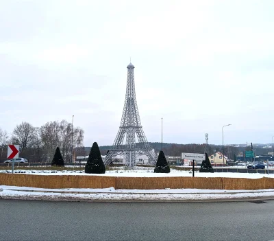 sylwke3100 - Rybnicka wieża Eiffla na rondzie Niedobczyce-Paryż.



#slask #rybnik #w...