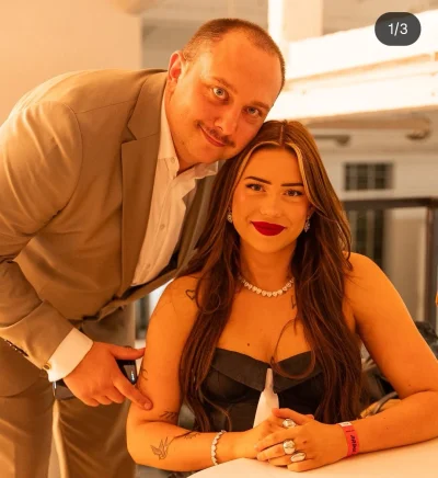 basilur - Patrze na to zdjęcie i czuje smród knura. 
#famemma #patostreamy #danielmag...