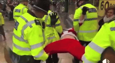 wfyokyga - Dzieci świąt nie będzie, brytyjska milicja aresztowała Mikołaja