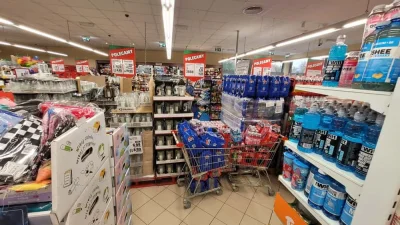 siap_tiruriruri - >W żadnej innej sieci nie mają tak w------e na przepisy ppoż. Nie k...