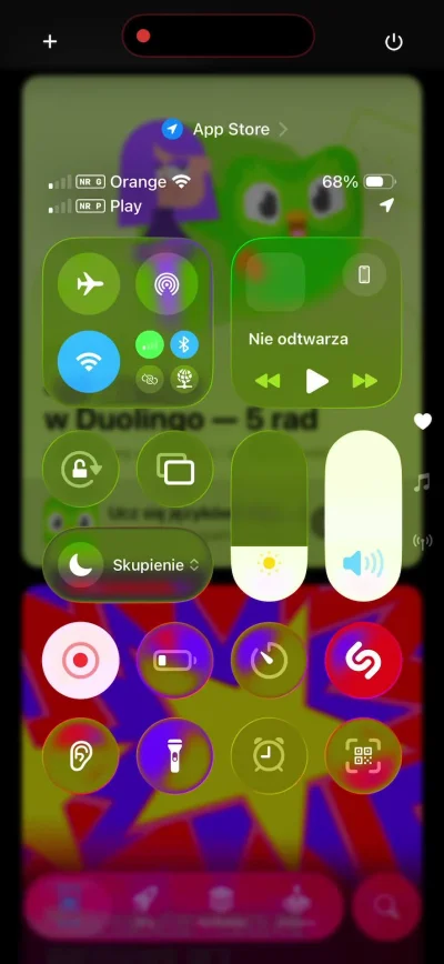 Two_Face - Ja p------e przecież ten ,,Liquid Glass” to jest dramat. To tło w folderac...