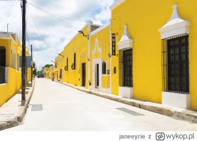 janeeyrie - Izamal, klimatyczne miasto w Meksyku, znane z tego, że wszystkie budynki ...