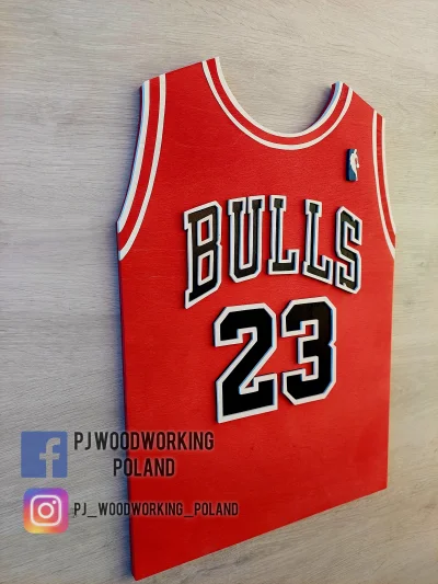 PjWoodworkingPoland - Chicago Bulls 23
 40x60 cm

#stolarstwo #handmade #rekodzielo