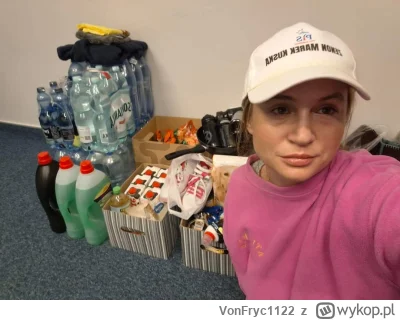 VonFryc1122 - Nie ma to jak lansować się politycznie przy zbiórce dla powodzian xD #p...