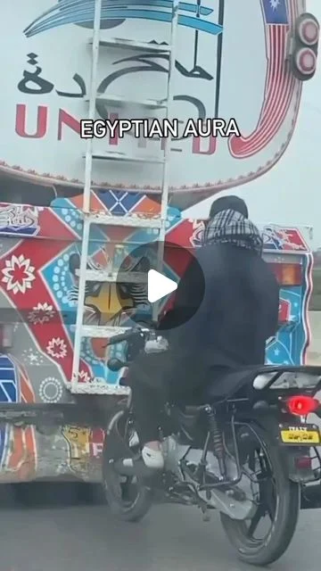 WarszawskiRozpylacz - #motocyklisci #motocykle #egipt #jazdanazderzaku #9gag
Tailgati...