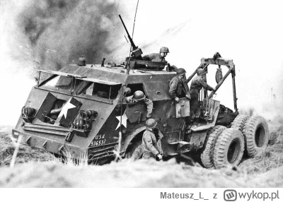 MateuszL - Transporter M25 "Dragon Wagon" próbuje odzyskać uszkodzonego Shermana pod ...