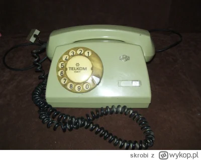 skrobi - #telefon #prl #starocie #arduino #gms #antyki Czy ktoś ma na zbyciu stary te...