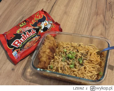 LZBNZ - #wykopbuldakclub #buldak #foodporn #zupkichinskie #jedzenie #dieta 
Wjeżdża d...