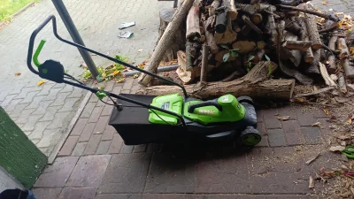 pyszniarz - co myślicie o najnowszym bolidzie? Trochę dziwny ten zielony kolor, ale p...