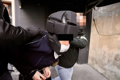 Pioter_Polanski - > Z tego co wiem, nie sprawia żadnych problemów. Jest cichy i spoko...