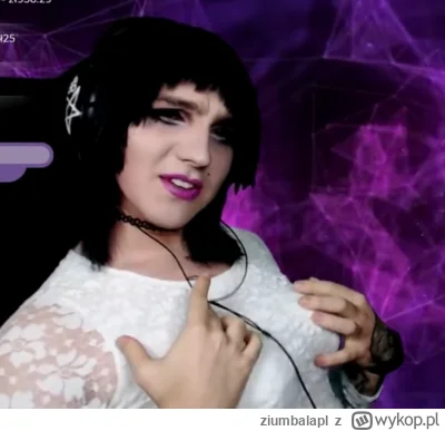 ziumbalapl - @Bujak: ma ciekawsze rzeczy do roboty, np. cosplayowanie Chylinskiej