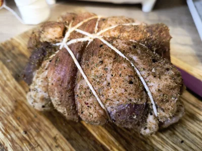 moll - Związana i gotowa na pakowanie próżniowe 

#kuchniamoll #wedlinydomowe