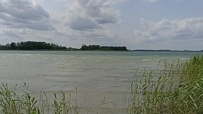 Baczny_Obserwator - #spierdotrip #przegryw
jeziorko niespokojne