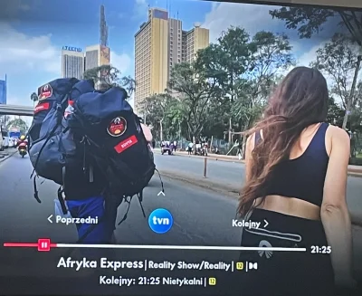 greedy_critic - #afrykaekspress baba się chwali, że jest dumna z siebie bo ona zwykle...