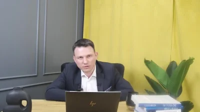 siadatajta - >niczego nie wie

@Qrix: 
[Widz]
A co z socjalami? 500+ 13 i 14 emerytur...