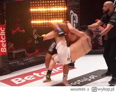 wataf666 - #famemma 
najman gadający o honorze i sportowym zachowaniu ( ͡°( ͡° ͜ʖ( ͡°...