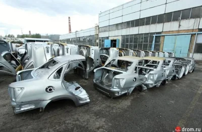 MyOwnWorstEnemy - @MyOwnWorstEnemy: produkuje się całe auto, następnie odcina to co j...