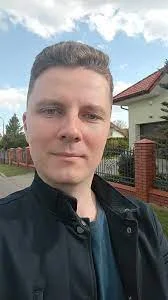 sperg44 - Trans o imieniu Dżaga ciśnie ci kobiete stojąc metr od ciebie po czym ci gr...