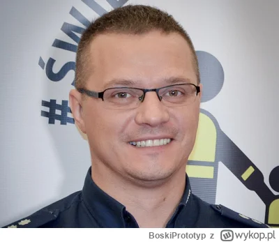 BoskiPrototyp - Przypomnijmy jeszcze twarz polskiej policji???? ten typ kłamie że wsz...