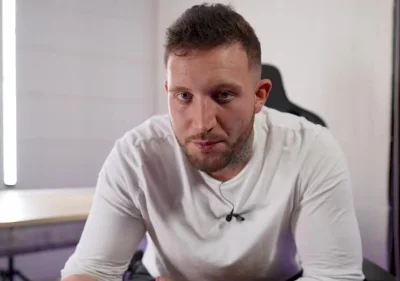 P.....n - @smialson: