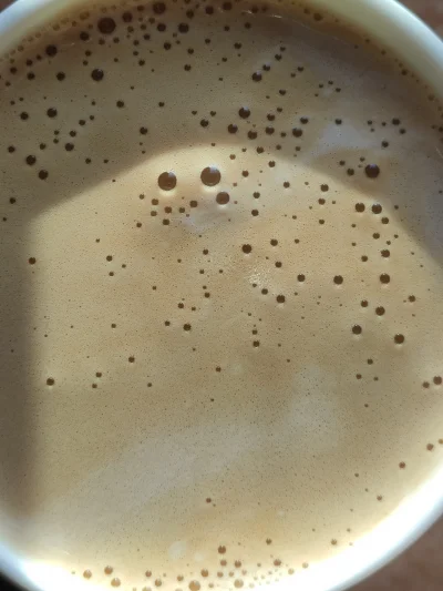 tabula_okrasa - Mam takie głupie zboczenie, że jak zalewam kawę to czekam i obserwuję...