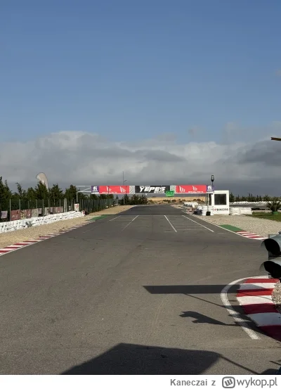 Kaneczai - Jakoś ten sezon trzeba przedłużyć( ͡° ͜ʖ ͡°)

#motocykle