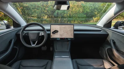 grilusafrikanus - @Chadchorynastulejke: Bo tak jest. Ekrany to cięcie kosztów, patrz ...