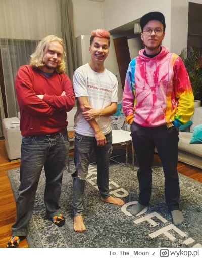 ToTheMoon - Wyciekło zdjęcie ze słynnego trójkąta 

#gonciarz