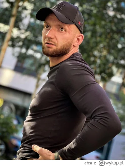 afca - Kiedy dowiadujesz się, że kopem w jaja już teraz można wygrać turniej. 

#fame...