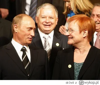dr3vil - @o__0: Teraz zdjęcia z Putinem to powód do dumy.