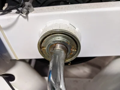 wrak_huopa - #rower #kiciochpyta
Część, mam tu rower stacjonarny z zajechanym łożyski...