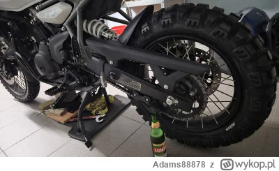 Adams88878 - Dotarły nowe buty dla osiołka
#motocykle #majsterkowanie
