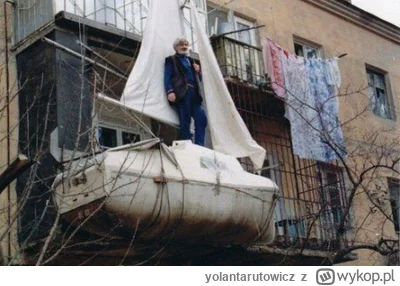 yolantarutowicz - Przy temacie polecam:

Jachtem zbudowanym na balkonie popłynął wokó...