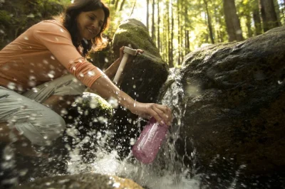 osiemosiemczteryjeden - mniam, mniam, piśnia woda!