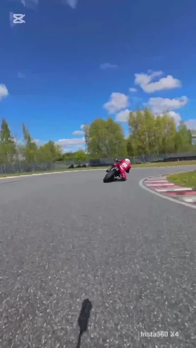 wiktorbo - #motocykle
A tak na serio i już nie nabijając się z kuferków. Na motocykl...